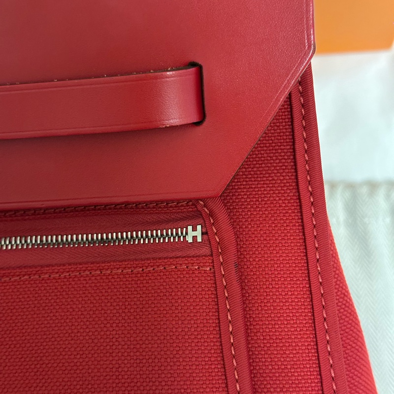Hermès 愛馬仕 HerBag 31 （D刻/石榴紅/銀扣） 手提/肩背兩用包-13