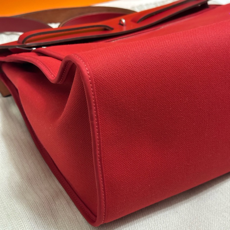 Hermès 愛馬仕 HerBag 31 （D刻/石榴紅/銀扣） 手提/肩背兩用包-16
