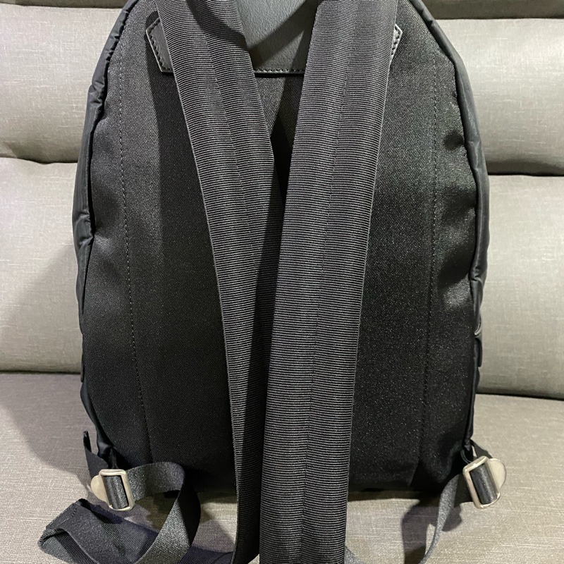 ROBERTO CAVALLI黑色後背包-1