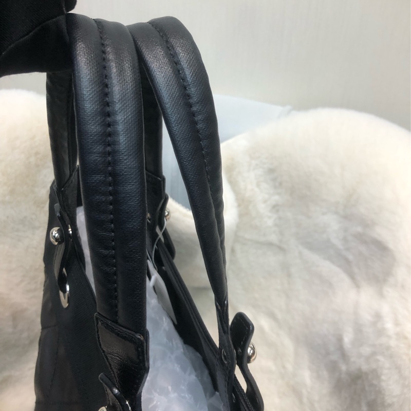 Chanel 黑色菱格上肩 Tote Bag XC242-16