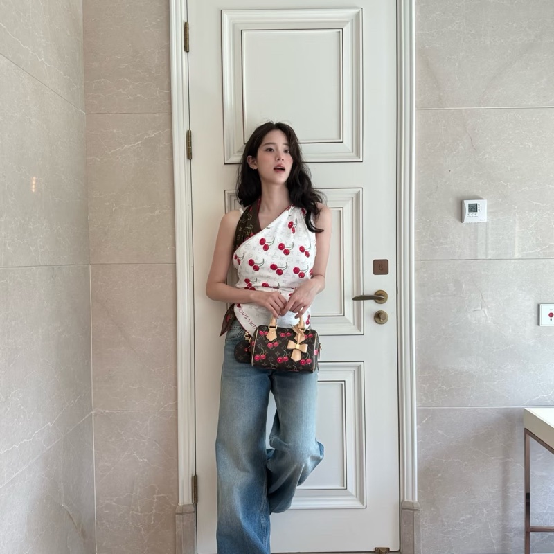 Louis Vuitton LV x TM 村上隆 櫻桃 車厘子90*90cm 絲巾 歐陽娜娜同款 桑蠶絲-3