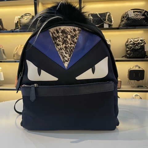 Fendi芬迪 一撮毛小怪兽帆布拼豹皮 黑色尼绒拼皮双肩包旅行包 容量大满足旅游出行 通勤百搭款 男女通用