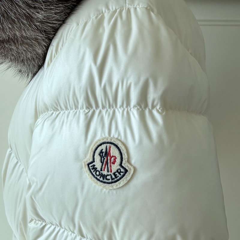 全新✨Moncler boed 真狐狸毛領羽絨外套 #4-6