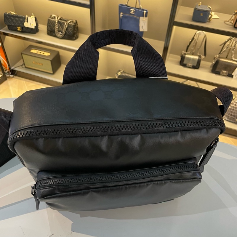 Gucci 款黑色水晶皮双层邮差-11