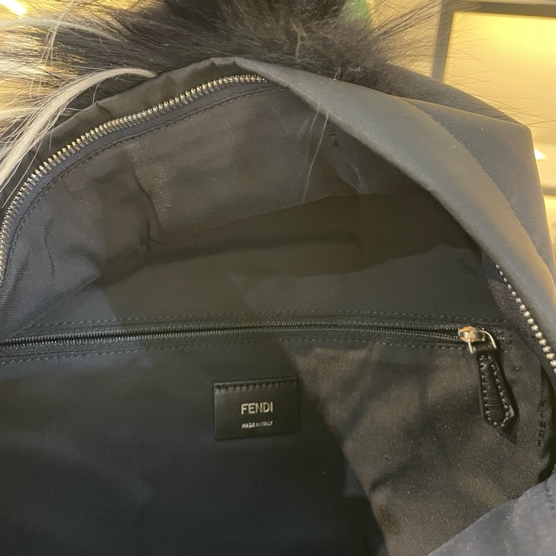 Gucci 款黑色水晶皮双层邮差-12