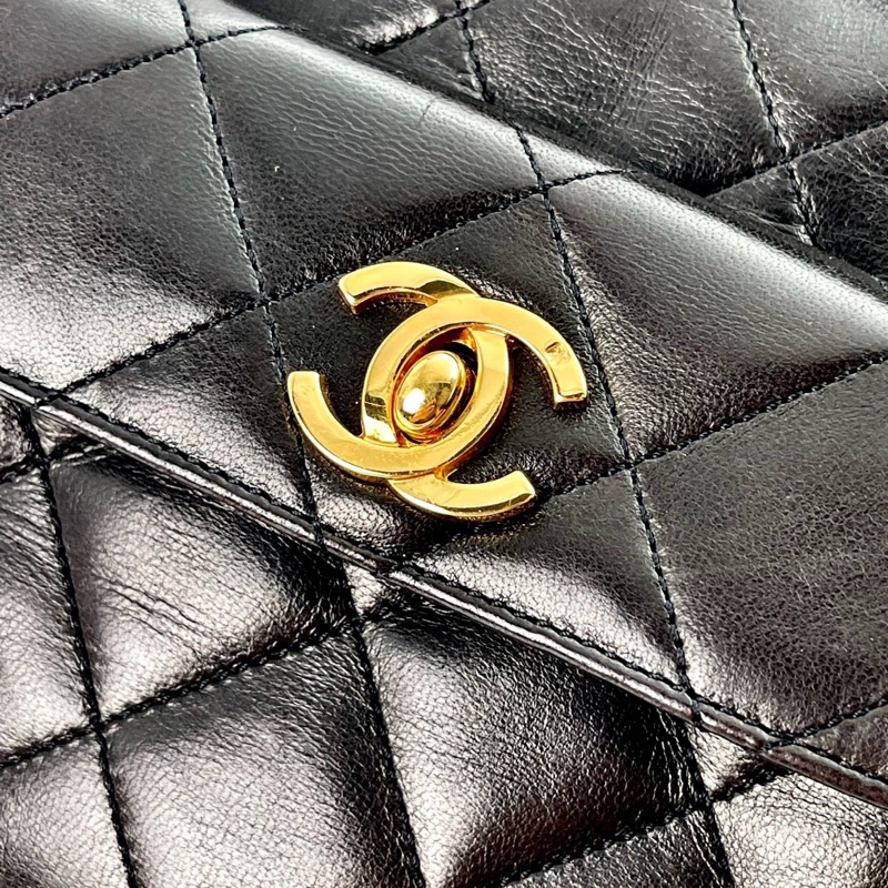 「JL精品代購」香奈兒黑金羊皮duma雙肩包-12