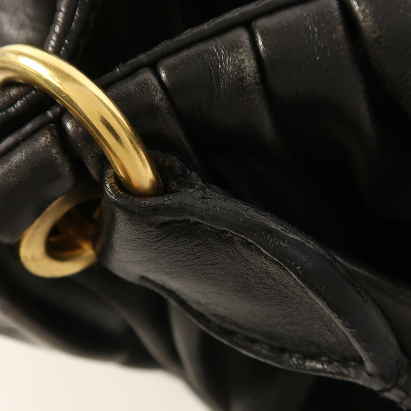Miu Miu 皮革Hand Bag金扣手挽袋-12