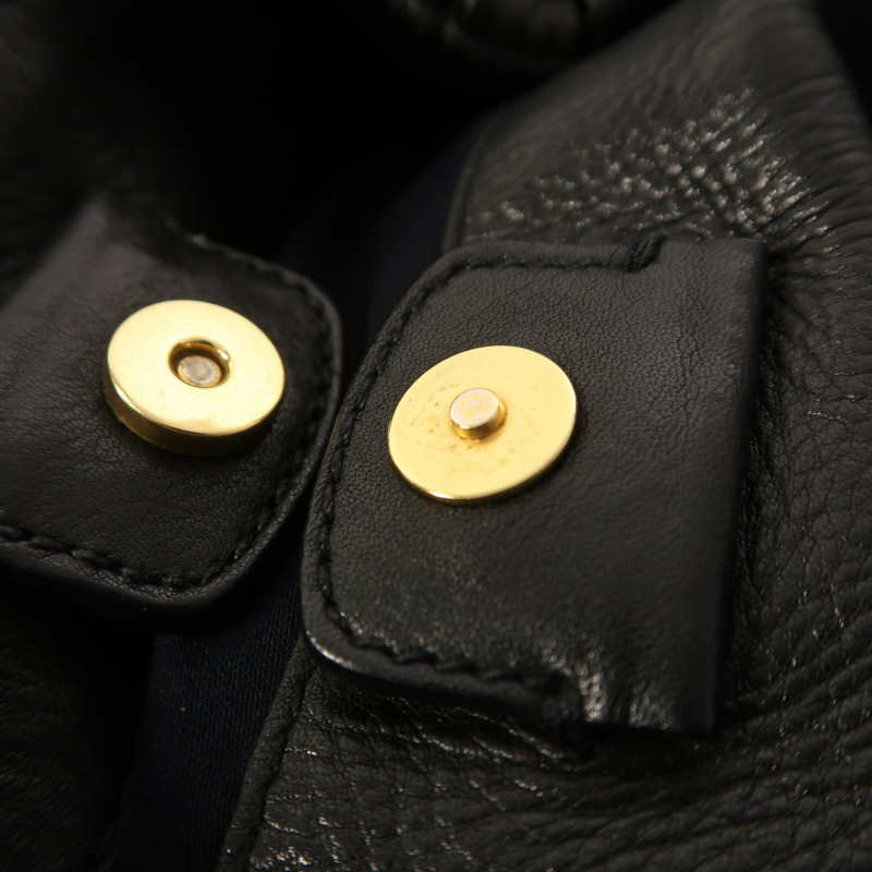 Miu Miu 皮革Hand Bag金扣手挽袋-18