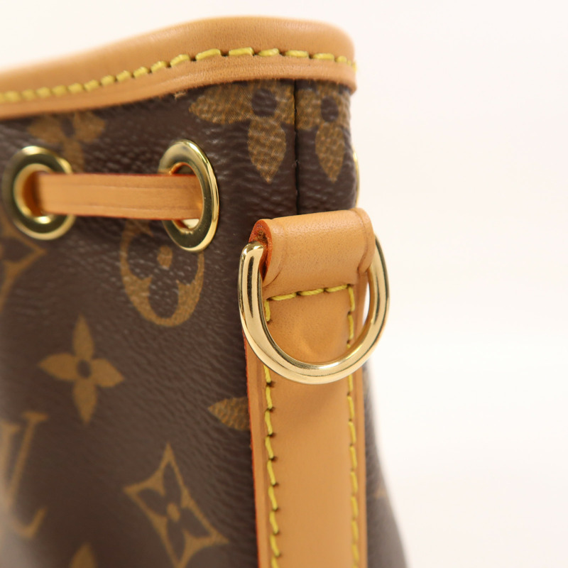LOUIS VUITTON Monogram Nano Noe金扣肩背袋-11