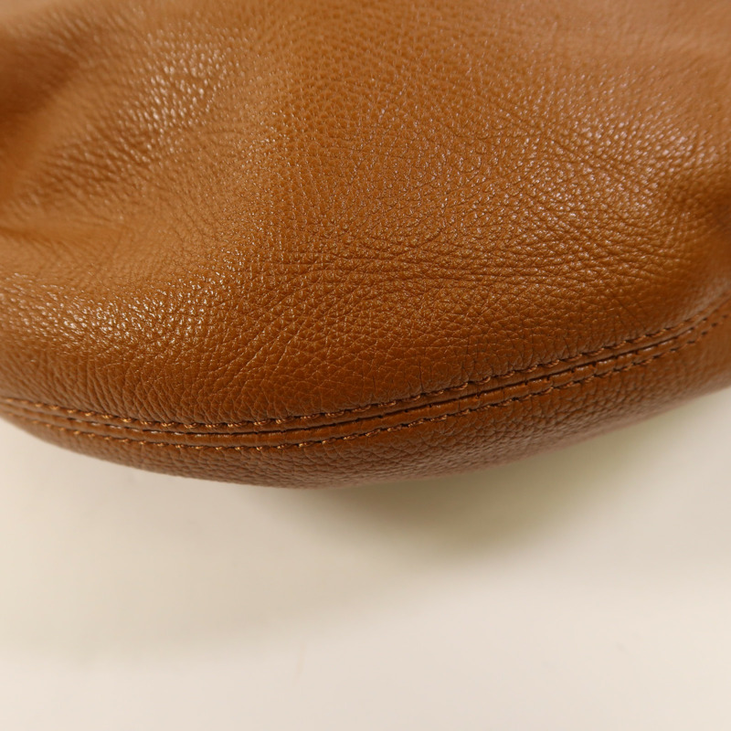 Chloe 牛皮皮革Bracelet Hobo金扣手挽肩背兩用袋-10