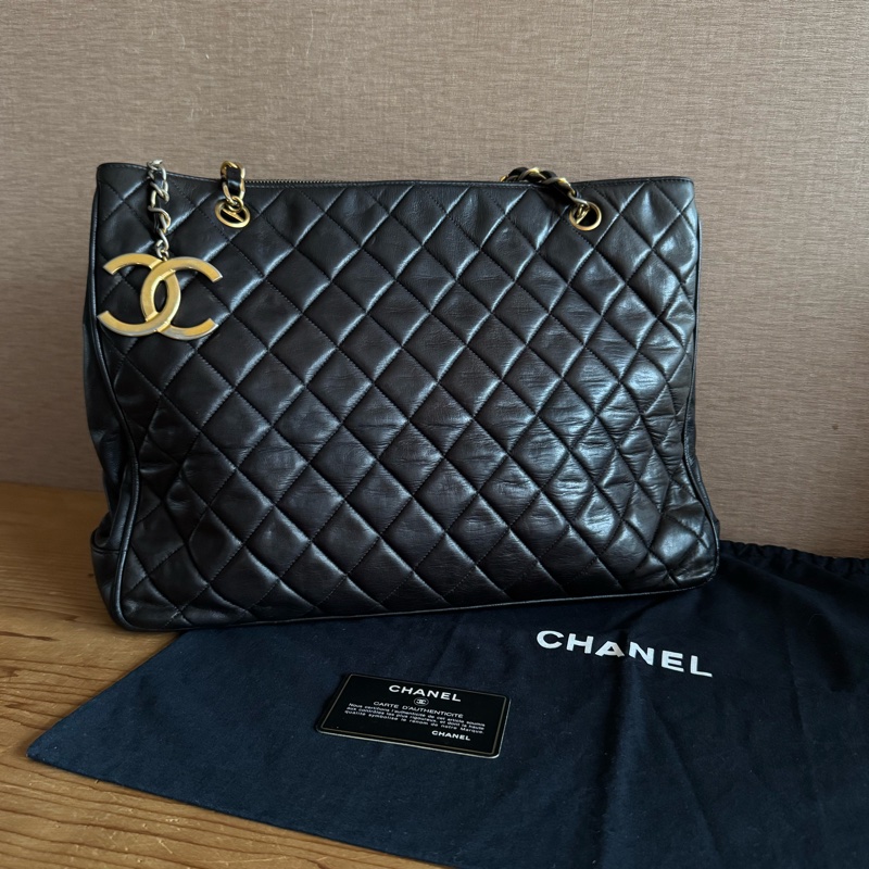 Chanel 黑金羊皮托特包 全皮內裏-5
