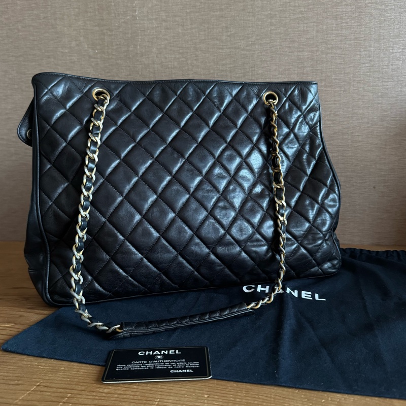 Chanel 黑金羊皮托特包 全皮內裏-6