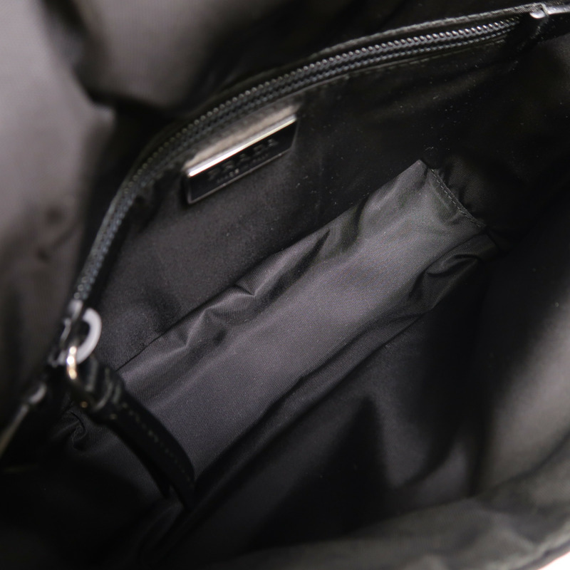 PRADA 尼龍Traveller Re-Nylon肩背袋-4