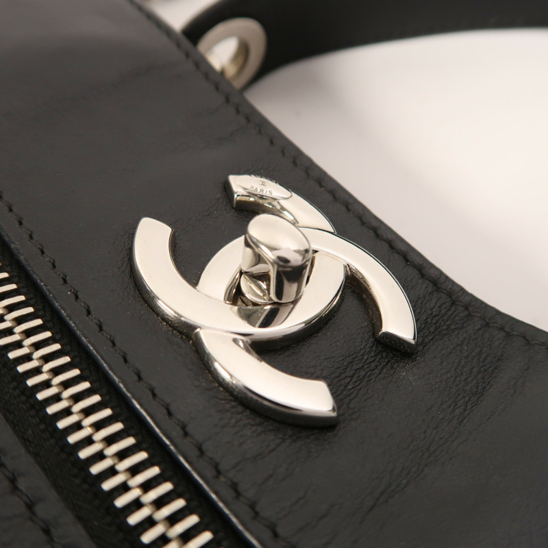 CHANEL 牛皮皮革2 Way Shoulder銀扣手挽肩背兩用袋-8