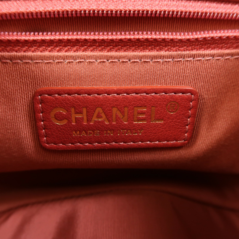 CHANEL 牛皮皮革Chain Shoulder金扣鏈帶肩背袋-6