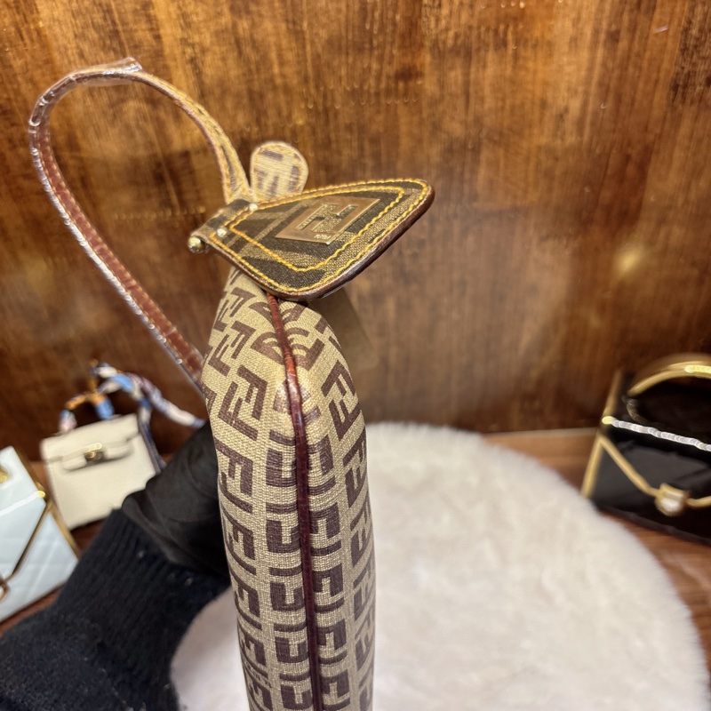 Fendi 經典 FF 圖案手提包-3