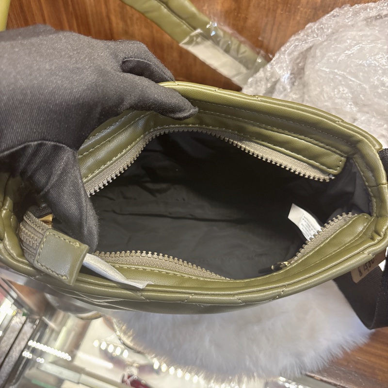 Marc Jacobs 橄欖綠菱格紋手提包-5