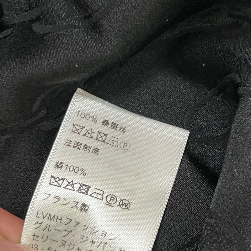 CELINE 黑色真絲中長裹身連身裙 - Triompe提花面料，荷葉邊領-5