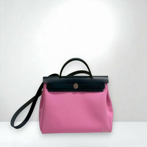 JS0379-Hermes 泡泡糖粉/寶石紅銀釦帆布Herbag 31