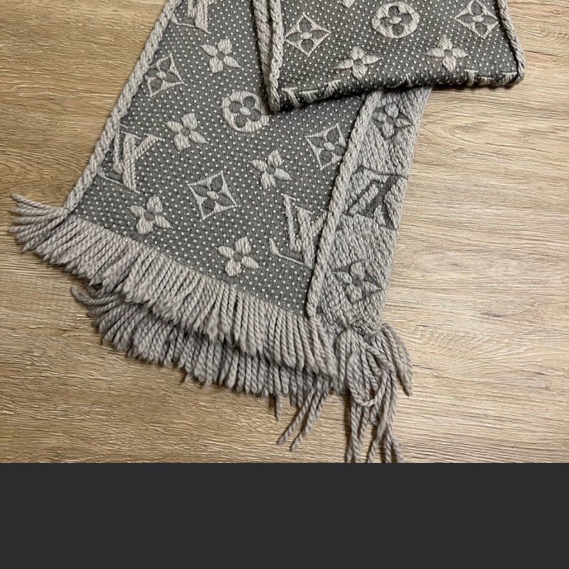 瑞奇二手精品 Louis Vuitton 滿版 logo圍巾-1
