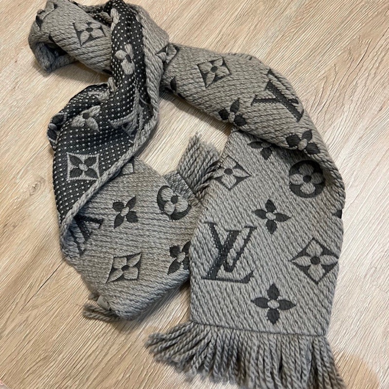 瑞奇二手精品 Louis Vuitton 滿版 logo圍巾-2