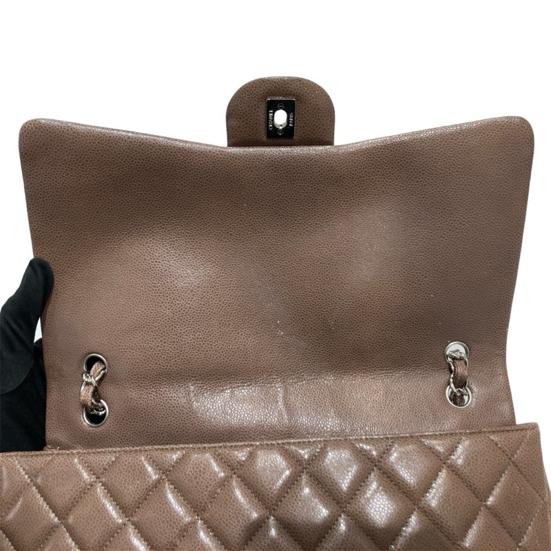 CHANEL 香奈兒 CLASSIC FLAP 30 肩背包 荔枝牛皮 咖啡色 銀扣-16