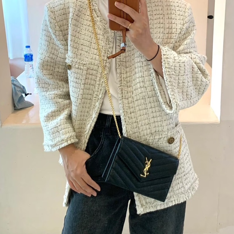 莉亞精品♡Ysl 小款WOC 黑金 二手美包-1