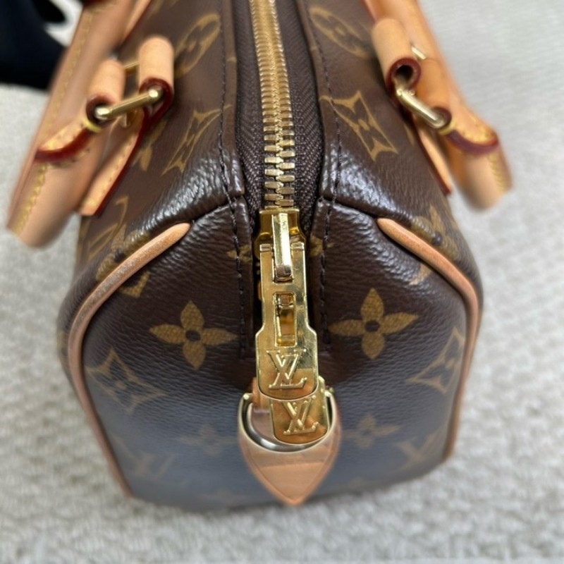 LV路易威登Speedy20 經典老花手提單肩斜挎包 性價比超高 容量合適 配寬肩帶 輕便又能裝-20