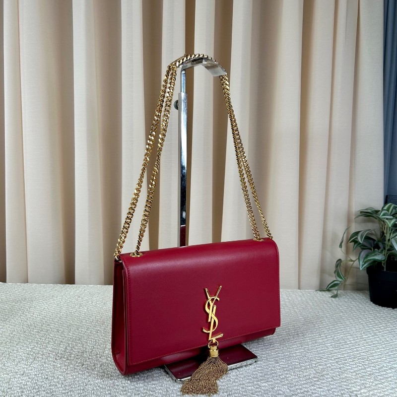 YSL聖羅蘭紅色流蘇鏈條包 紅金配色 鏈條肩帶 流蘇裝飾 容量日常夠用 單肩斜挎都可以 氣質很讚-3
