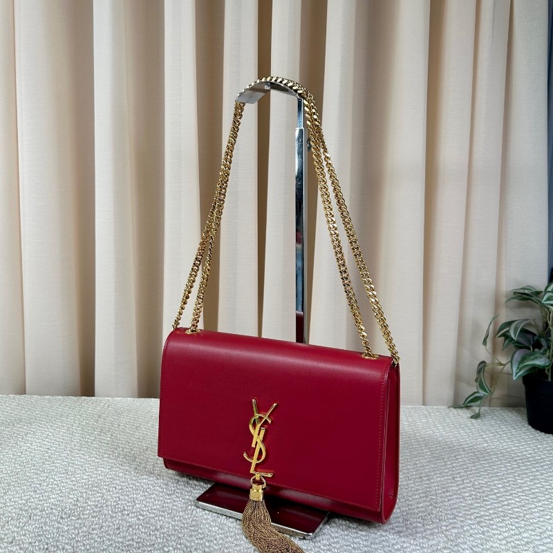 YSL聖羅蘭紅色流蘇鏈條包 紅金配色 鏈條肩帶 流蘇裝飾 容量日常夠用 單肩斜挎都可以 氣質很讚-4