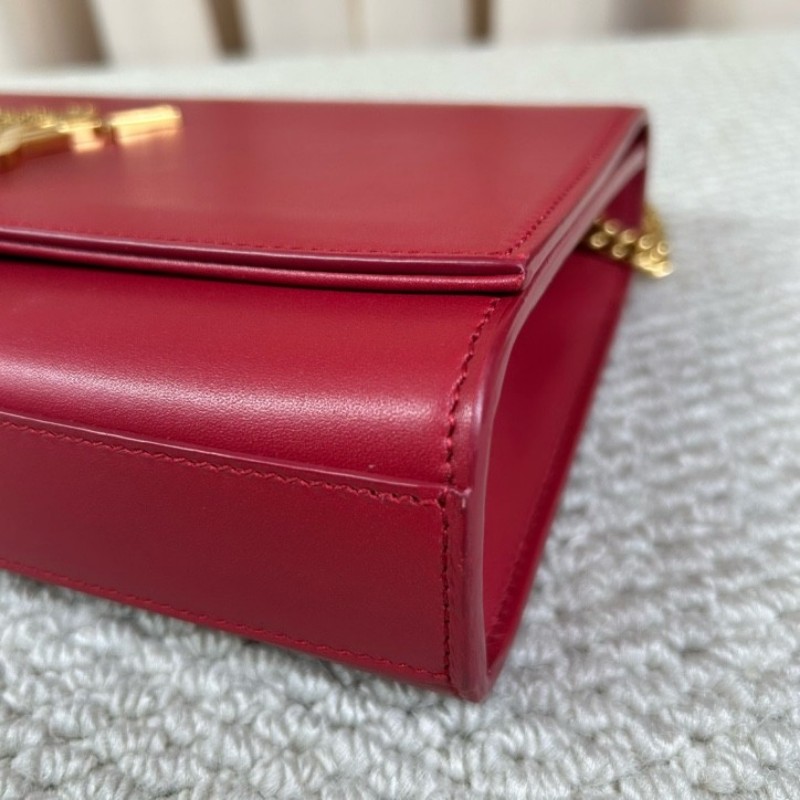 YSL聖羅蘭紅色流蘇鏈條包 紅金配色 鏈條肩帶 流蘇裝飾 容量日常夠用 單肩斜挎都可以 氣質很讚-9