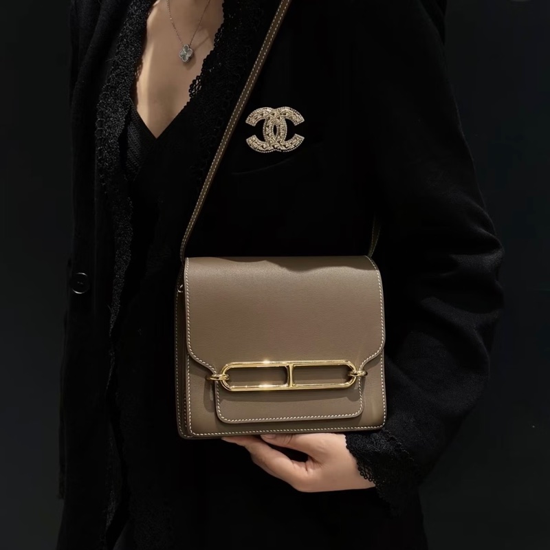 Hermès 愛馬仕 豬鼻子Mini Roulis 19 大象灰金釦-3