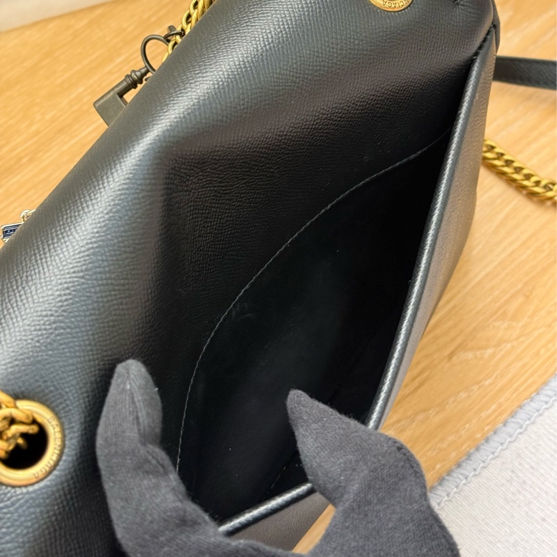 Balenciaga BB 巴黎吊飾鏈條包 黑金款-8
