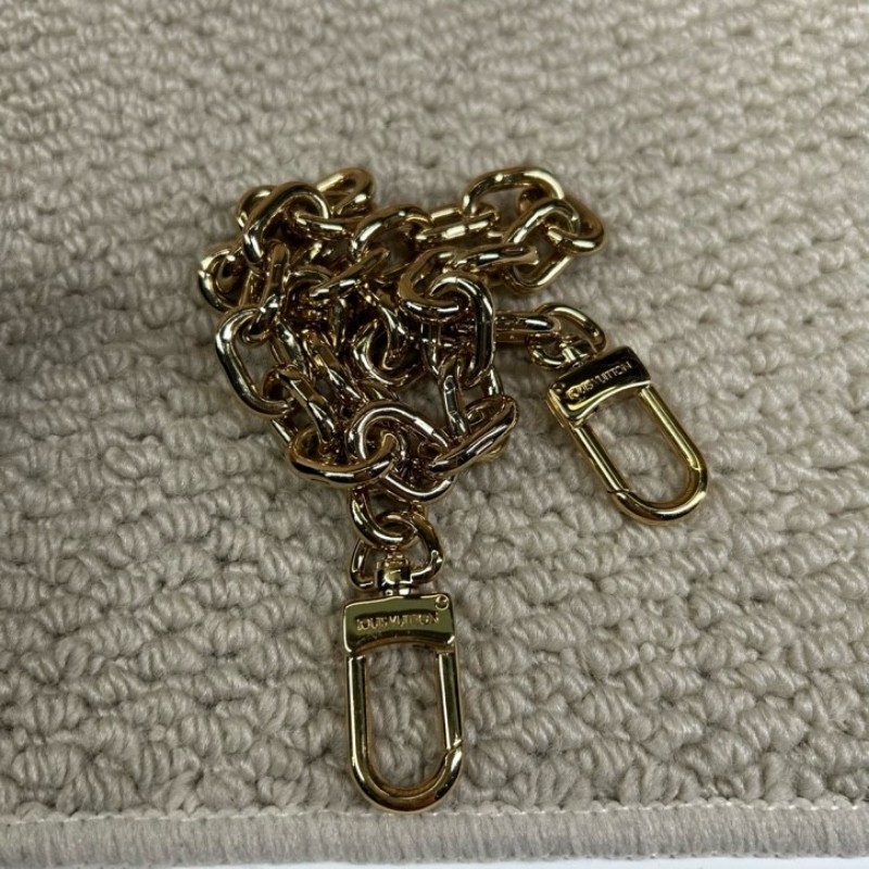 ZZZ LV路易威登彩色棋盤格單肩手提鏈條郵差包 超級美的包包 小巧精緻又可愛 精緻時髦 小清新的配色 粉嫩的棋盤格設計 滿滿的少女心-20