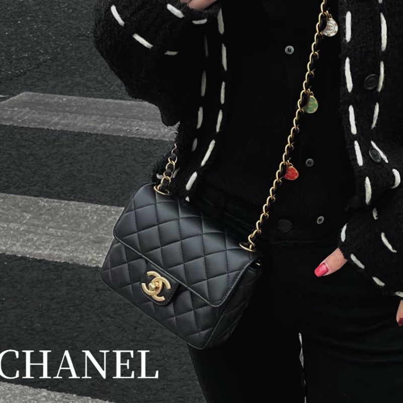 活潑貴氣感🦢99新🆕Chanel黑金23C彩色琺瑯籌碼金幣鏈條方胖子斜挎單肩包-5