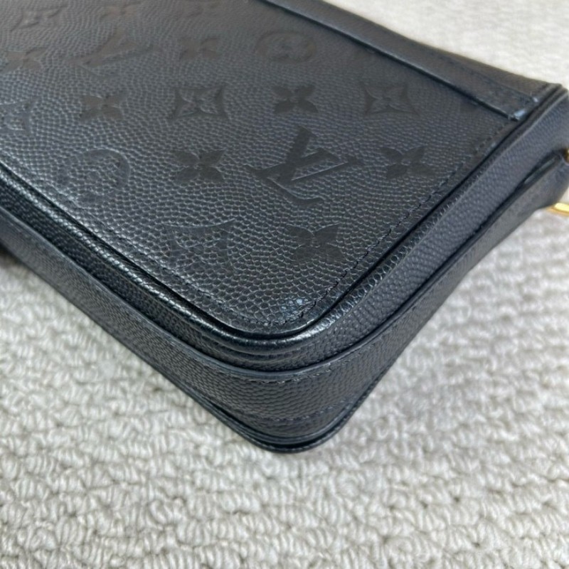 ZZZ 路易威登 LV x NBA 聯名款印花貼飾翻蓋開合牛皮斜挎單肩包 內部空間大 日常通勤、出街都很實用-21