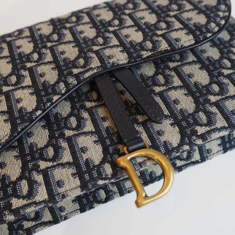 DIOR woc 老花鍊條包-23