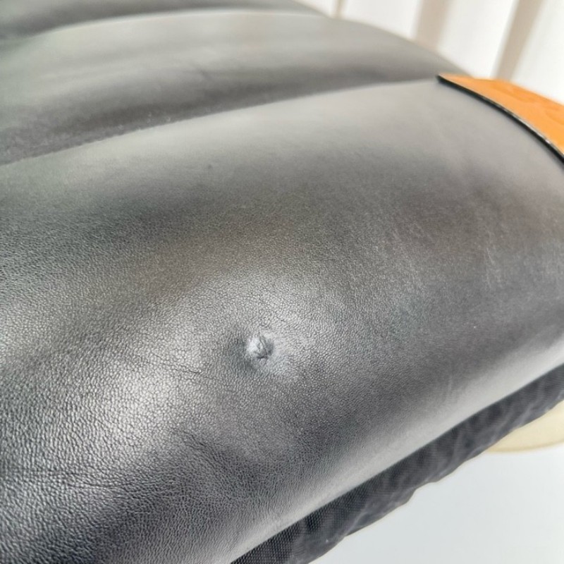 zzz Loewe羅意威 Vertical Puffy雙面泡芙米其林琴譜 單肩tote包 雙面可用 一面全皮膨脹機車一面休閒降落傘 超輕便 無性別主義-23