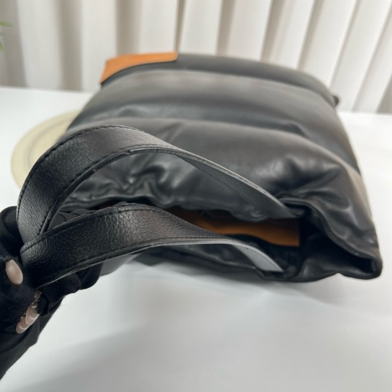 zzz Loewe羅意威 Vertical Puffy雙面泡芙米其林琴譜 單肩tote包 雙面可用 一面全皮膨脹機車一面休閒降落傘 超輕便 無性別主義-26