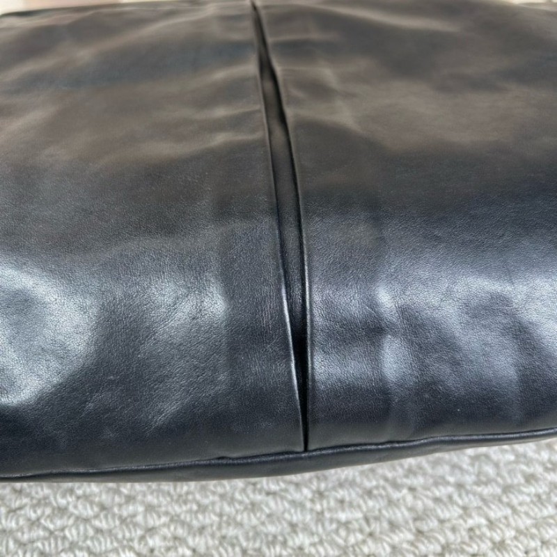 Prada普拉達黑色牛皮男士單肩斜挎包 容量大 日常通勤 低調百搭 商務休閒都合適-14