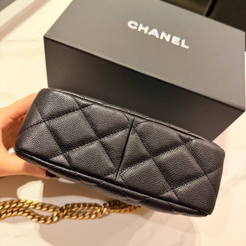 Chanel 23P愛心hobo-5