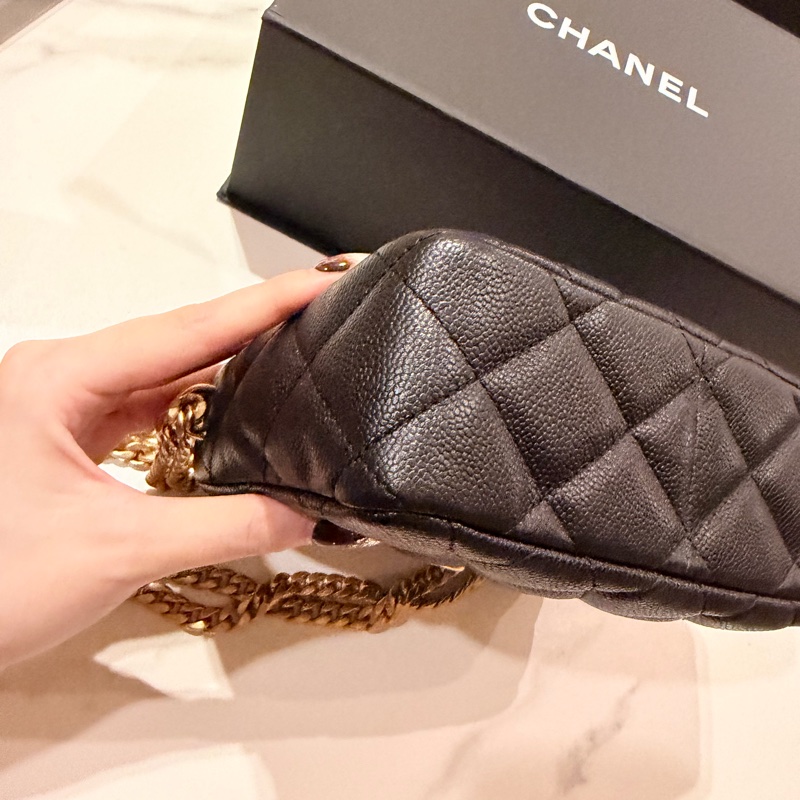 Chanel 23P愛心hobo-6