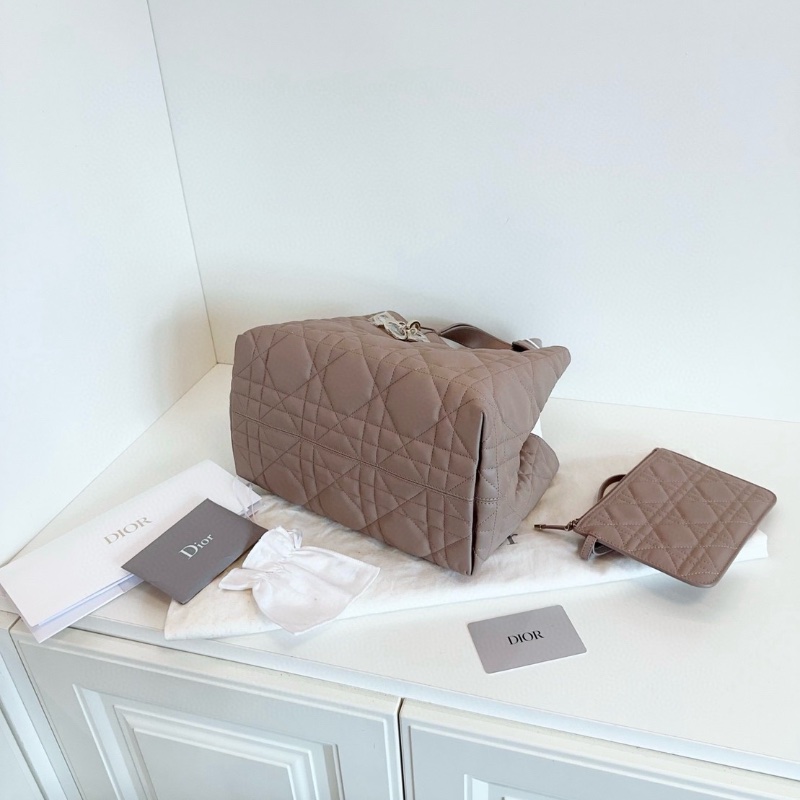 Dior灰褐色Toujours 大爆款中號土著包99新配件塵袋購證 29*22*19-6