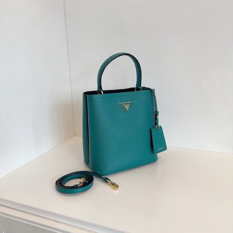 Prada Panier Saffiano十字紋牛皮水桶包  22*23*14cm 98新配件塵袋-3