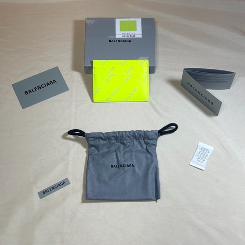 ✨閒置未使用 巴黎世家 Balenciaga 5卡滿版logo 螢光黃卡夾/名片夾