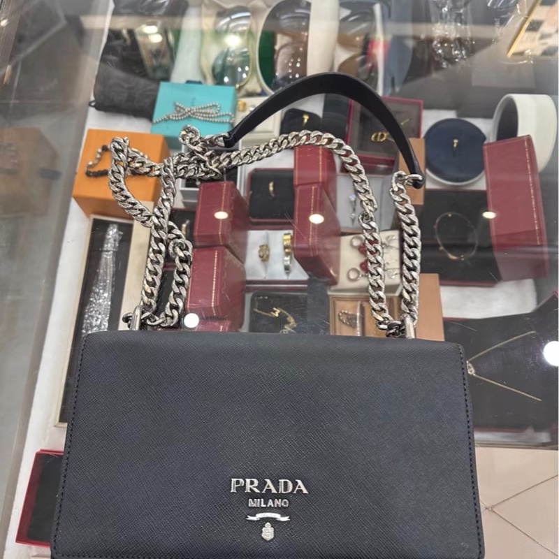 Prada 黑色牛皮尼龍雙拼鏈條斜挎包-0