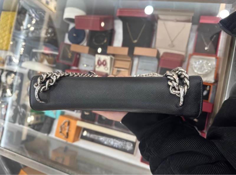 Prada 黑色牛皮尼龍雙拼鏈條斜挎包-2