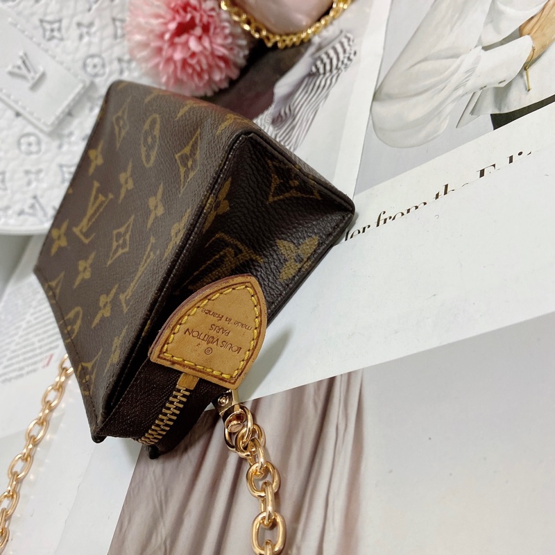 LV M47546 15老花洗漱包鏈條包🏅-12