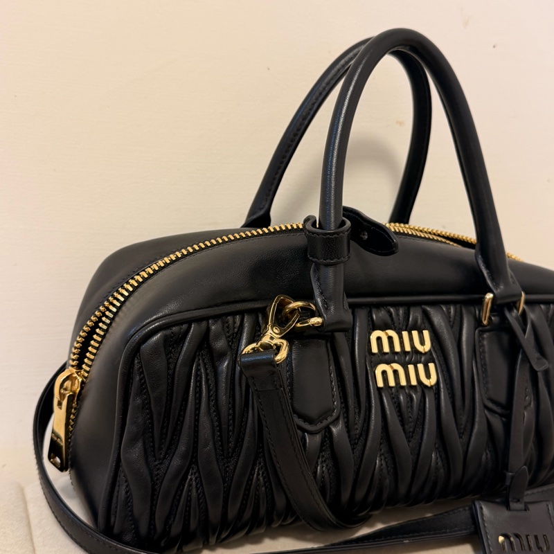 miumiu 保齡球包 黑色(誠可談)-3