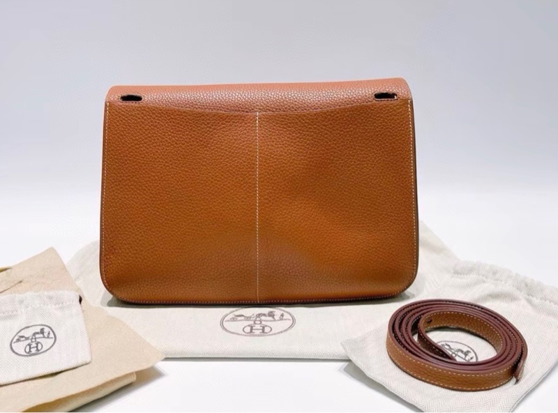 Hermes Halzan 31cm 金棕金扣 TC皮 D刻 尺寸：31*19*9cm 成色很新-2